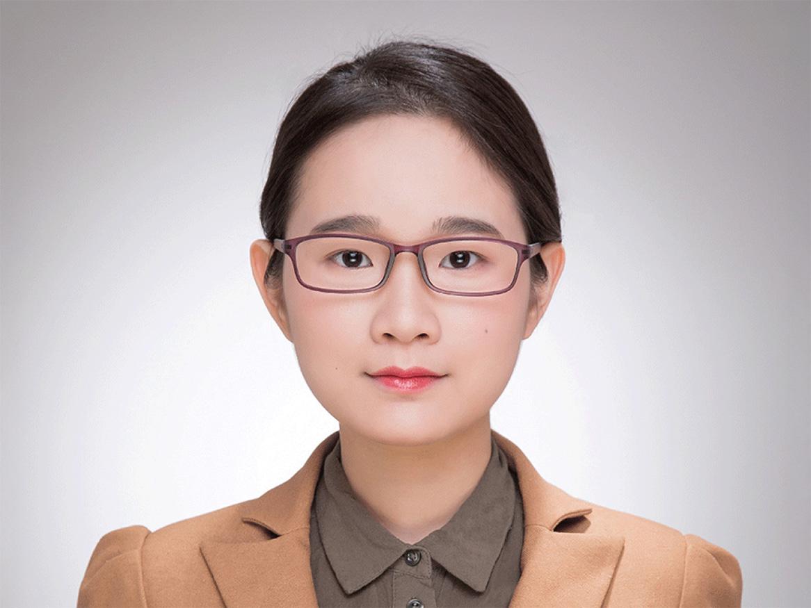 Dr Lan Phuong Nguyen